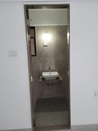 3 BHK Apartment For Rent in Oxy Beaumonde Viman Nagar Pune  8144444