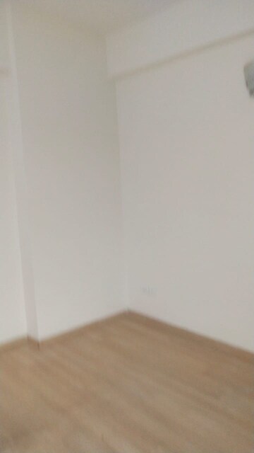 Room in 3 BHK Apartment at Moti Nagar – for Rent