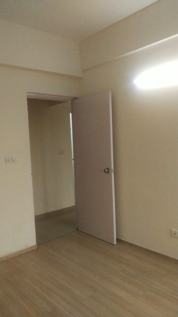 Room in 3 BHK Apartment at Moti Nagar – for Rent