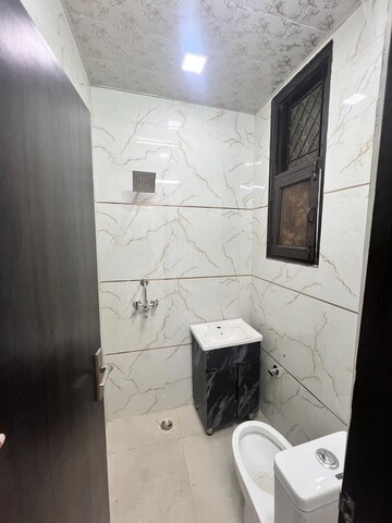 Attached Bathroom in 2 BHK Builder Floor at Faridabad Central – for Sale