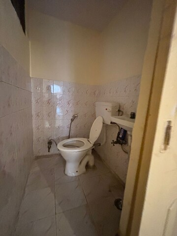 Master Bedroom in 1 BHK Builder Floor at Saket – for Rent