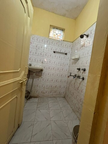 Bathroom in 1 BHK Builder Floor at Saket – for Rent