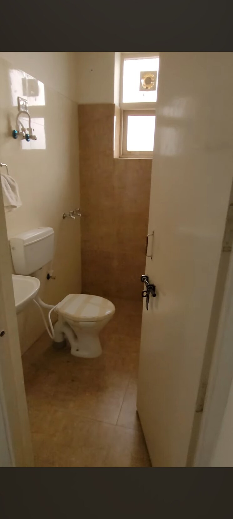 Bathroom, s3-green-avenue 3 Bedroom 645 Sq.Ft. Apartment In Sector 85 Faridabad 8144558