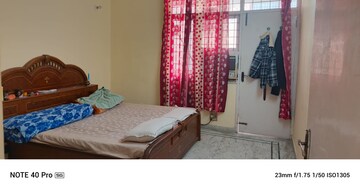 Bedroom in 3 BHK Builder Floor at Ardee City, Sector 52 – for Rent