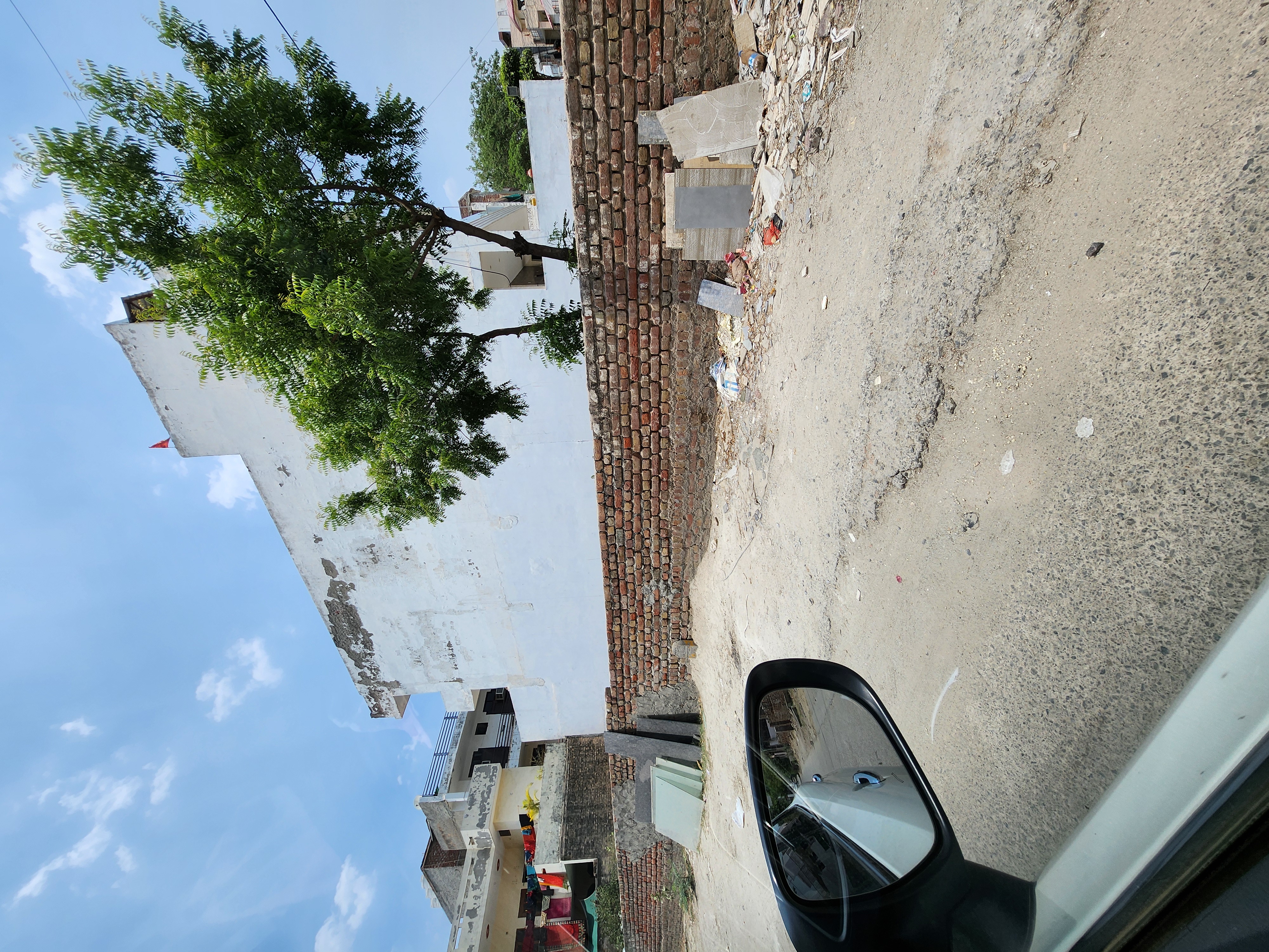 Plot For Sale in Sector 85