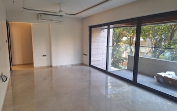 Office Space For Sale in Emaar Emerald Estate, Sector 65
