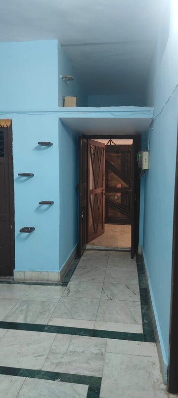 Building Lobby in 1.5 BHK Independent House at Vikas Nagar – for Rent