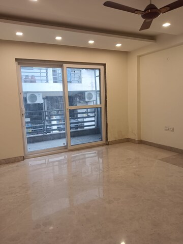 Room in 4 BHK Builder Floor at Ansal Sushant Lok I, Sector 43 – for Sale