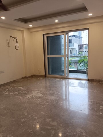 Room in 4 BHK Builder Floor at Ansal Sushant Lok I, Sector 43 – for Sale