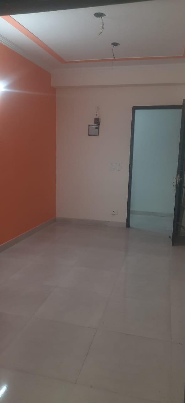 1 BHK + Study Room Builder Floor For Sale in Creators Gayatri Vatika