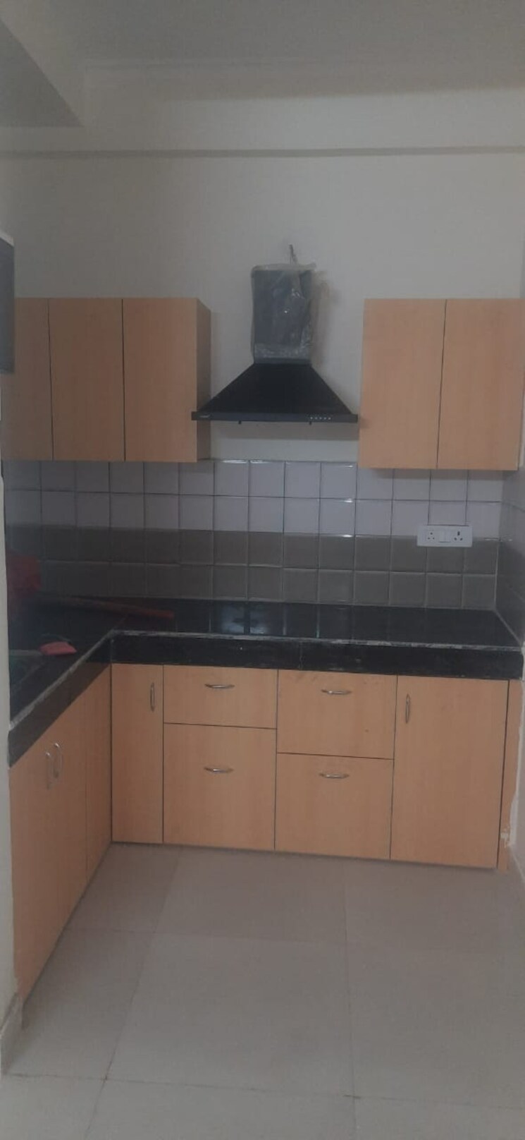 Kitchen, creators-gayatri-vatika 1 Bedroom 680 Sq.Ft. Builder Floor In Sector 123 Noida 8144845