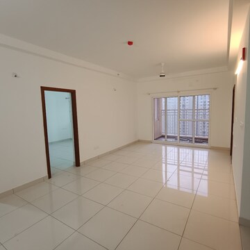 2 BHK Apartment For Rent in Godrej Royale Woods, Devanahalli
