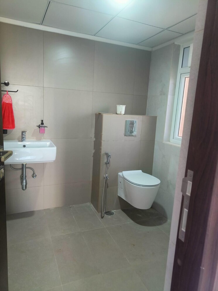 Bathroom, poulomi-avante 3 Bedroom 2600 Sq.Ft. Apartment In Kokapet Hyderabad 8145145