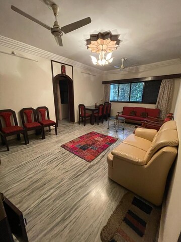 Living Room in 2 BHK Apartment at Santacruz East – for Rent