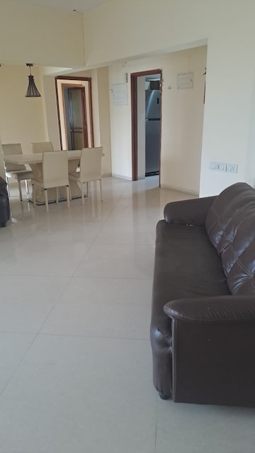 Furnished Amenities in 2 BHK Apartment at Pataskar Eclat, Ghodbunder Road – for Sale