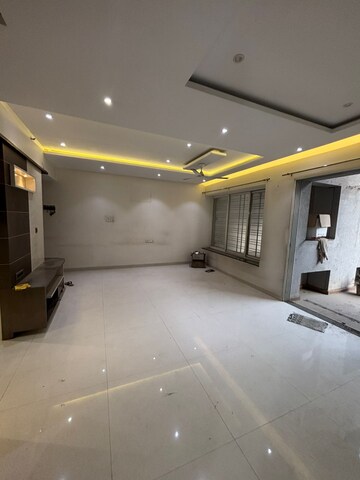 Master Bedroom in 2 BHK Apartment at Pristine Privilege, Aundh – for Rent