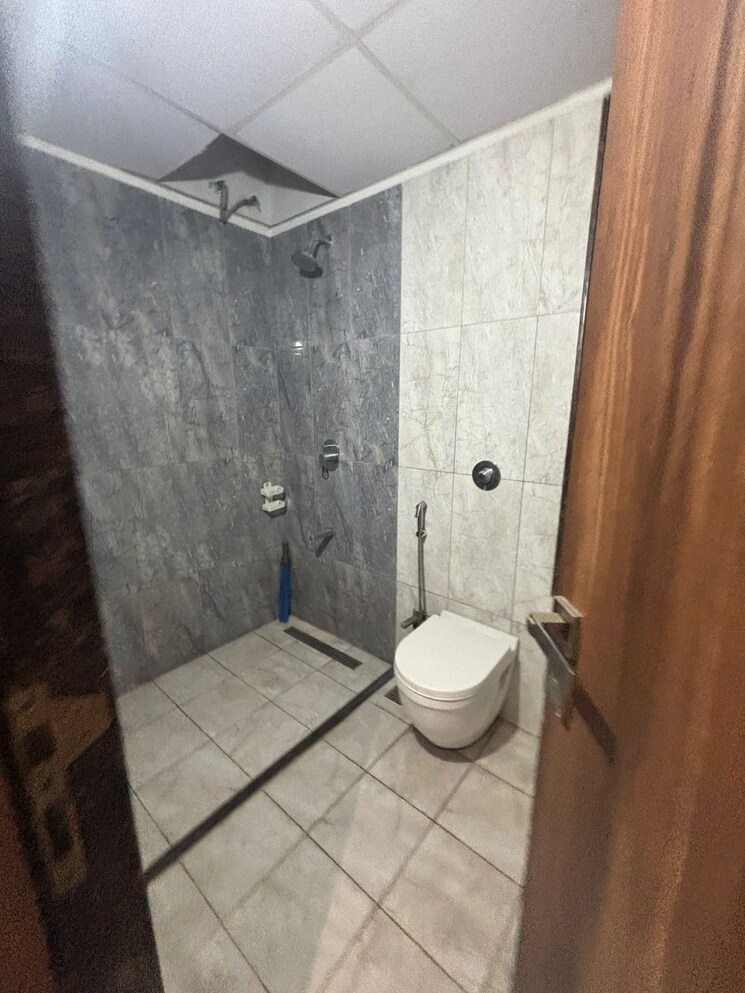 Bathroom, pristine-privilege 2 Bedroom 1118 Sq.Ft. Apartment In Aundh Pune 8145306