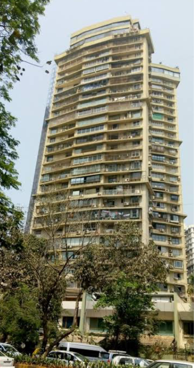 3 BHK 2135 Sq.Ft. Apartment in Jolly Maker Apartment