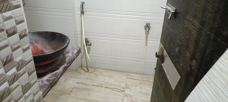 Bathroom, royal-palms 1 Bedroom 560 Sq.Ft. Apartment In Goregaon East Mumbai 8145321