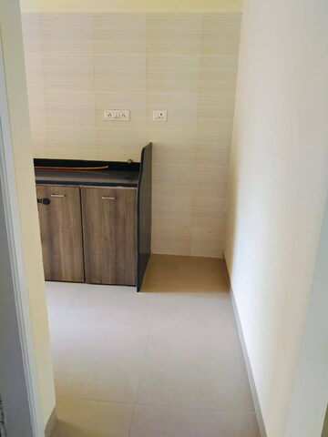Room in 1 BHK Apartment at Chembur Gaothan, Chembur – for Rent