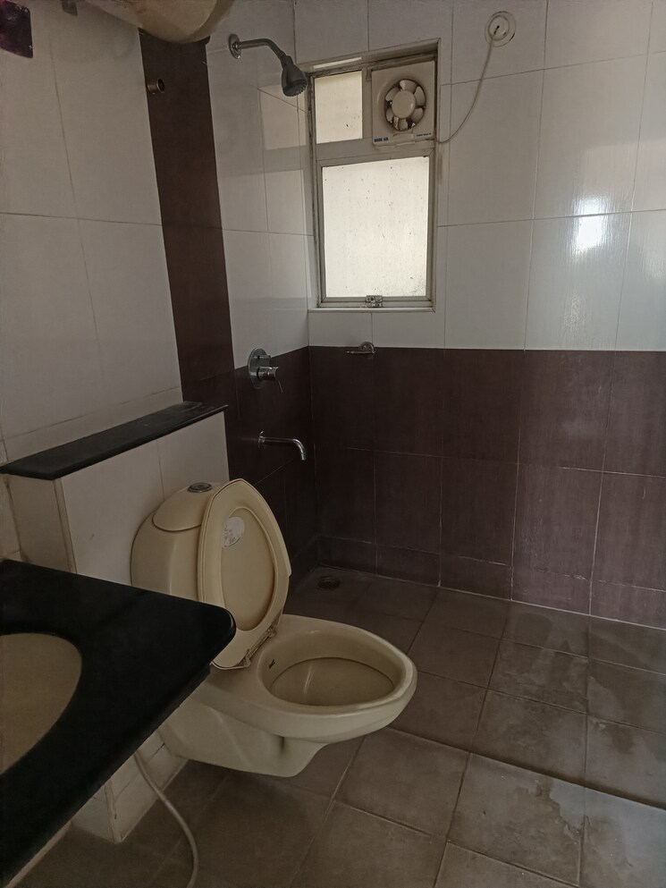 Bathroom, nagarjuna-aster-park 2 Bedroom 1326 Sq.Ft. Apartment In Yelahanka New Town Bangalore 8145377