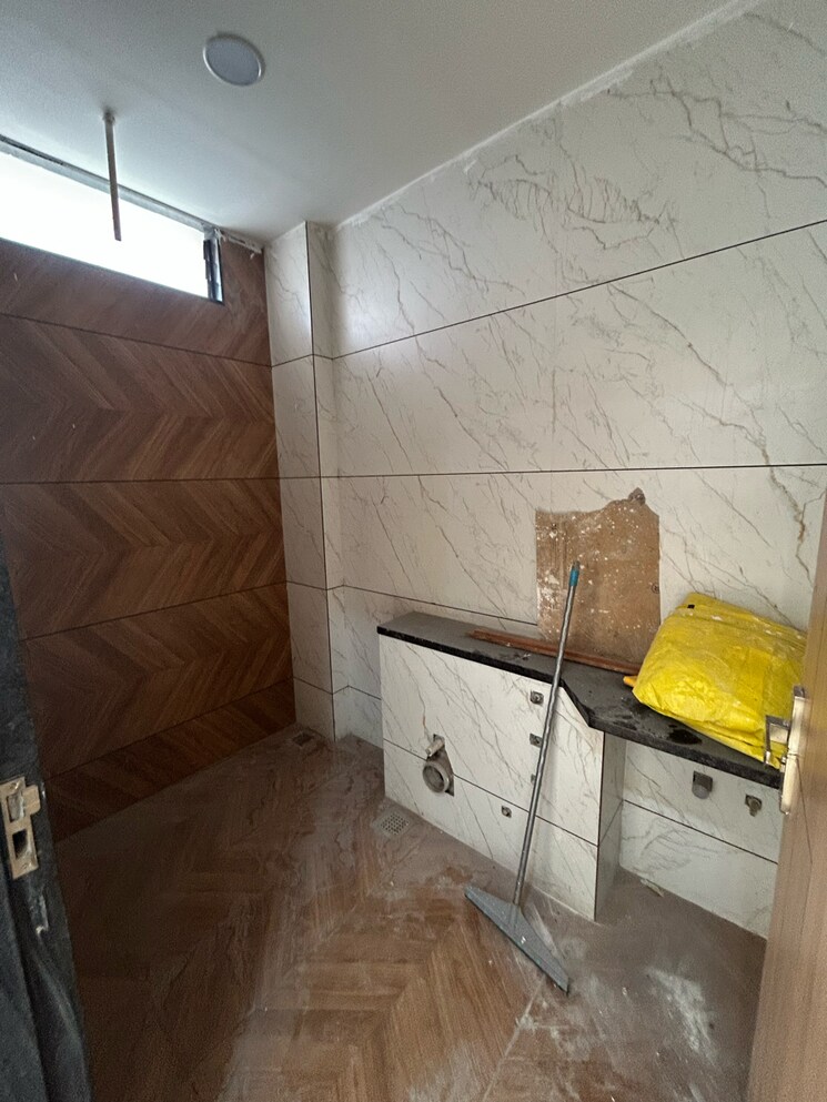 Bathroom, bharthana 5 Bedroom 3200 Sq.Ft. Villa In Bharthana Surat 8145453