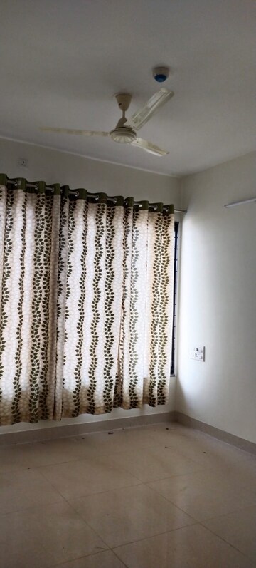 Bedroom in 2 BHK Apartment at Sargam CHS Nanded, Sinhagad Road – for Rent