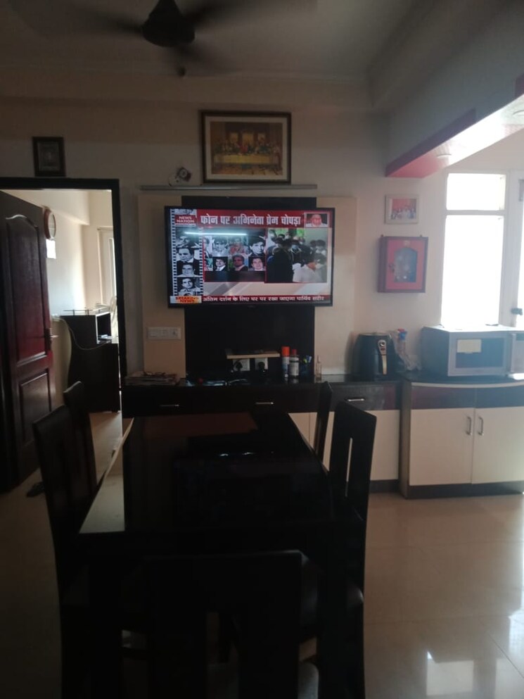 Living Room, sethi-max-royale 3 Bedroom 1440 Sq.Ft. Apartment In Sector 76 Noida 8145485