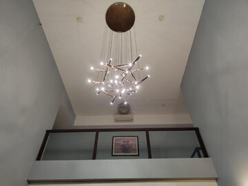 Furnished Amenities in 3 BHK Apartment at M3M Golf Estate, Sector 65 – for Rent