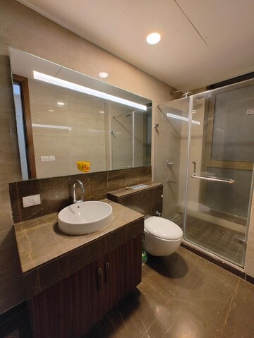 Master Bedroom in 3 BHK Apartment at M3M Golf Estate, Sector 65 – for Rent