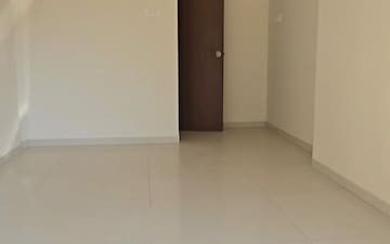 Shop For Rent in Abrol Signature, Malad West
