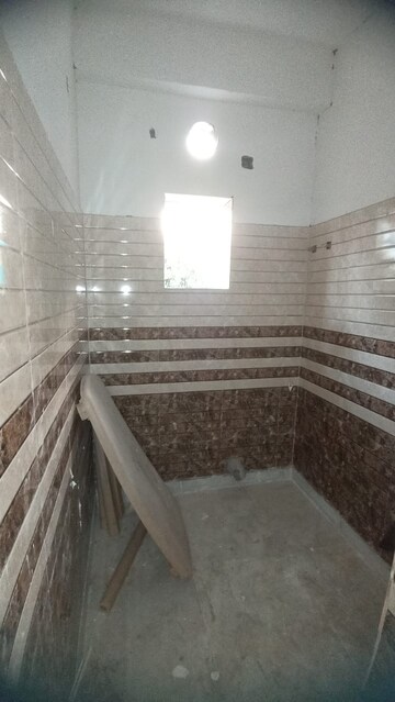 Balcony in 2 BHK Builder Floor at Thakurpukur – for Sale