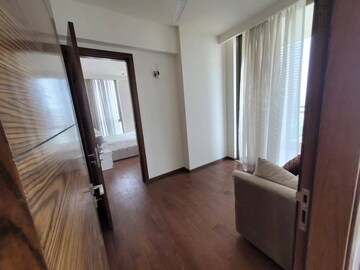 Room in 3 BHK Apartment at M3M Golf Estate, Sector 65 – for Rent