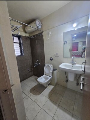Bathroom in 3 BHK Apartment at Raheja Vistas Phase 1, Mohammadwadi – for Rent