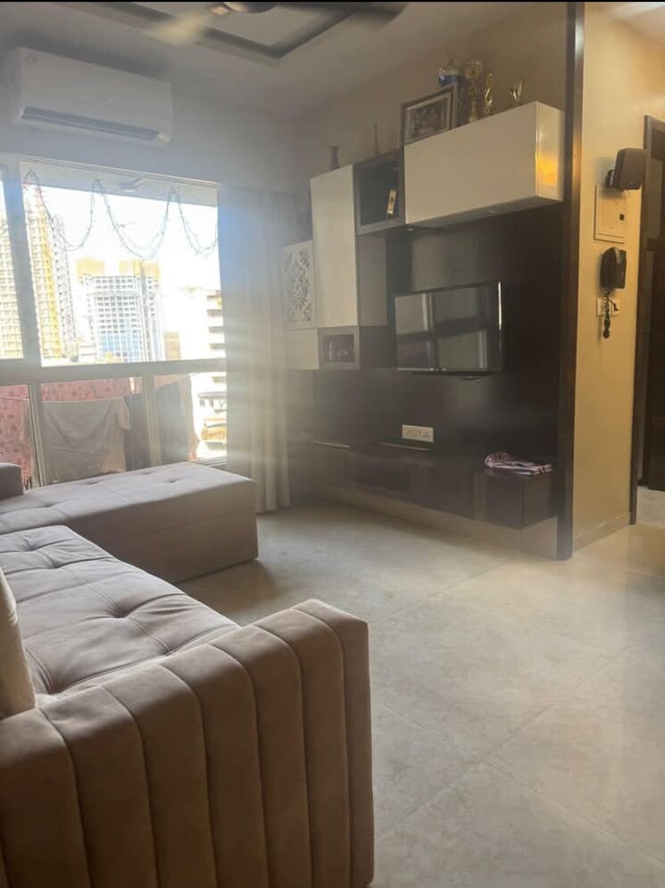 Living Room, lodha-amara 1 Bedroom 551 Sq.Ft. Apartment In Kolshet Road Thane 8145635