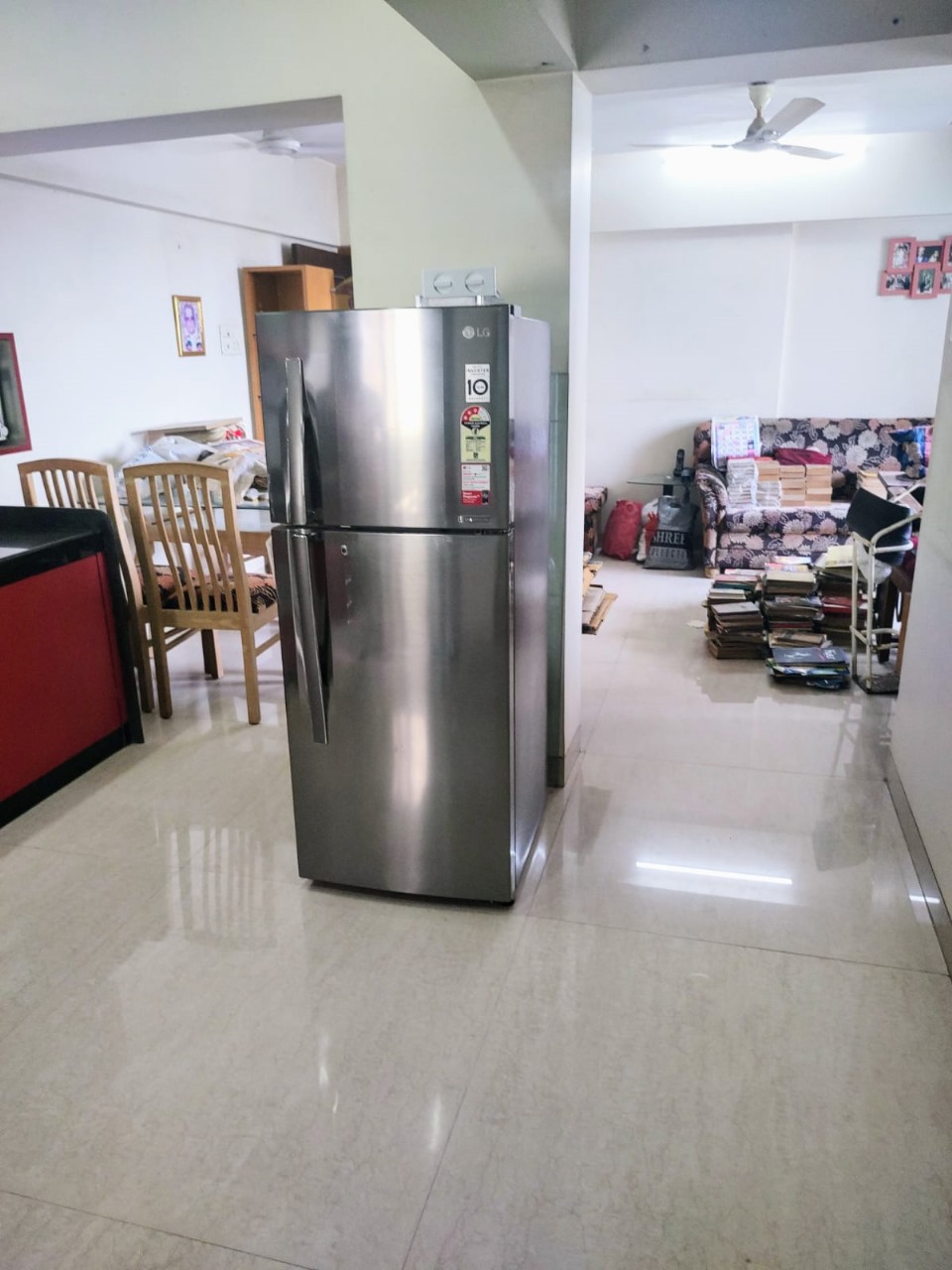 2 BHK Apartment For Sale in Svp Versova Telephone Exc