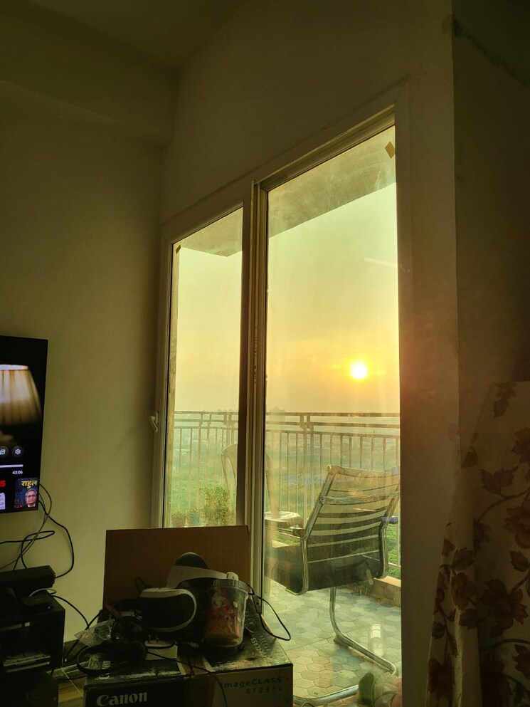 Balcony, migsun-ultimo 3 Bedroom 1360 Sq.Ft. Apartment In Omicron Iii Greater Noida Greater Noida 8145774