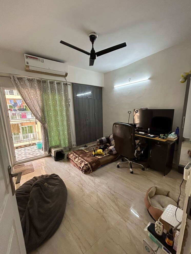 Living Room, migsun-ultimo 3 Bedroom 1360 Sq.Ft. Apartment In Omicron Iii Greater Noida Greater Noida 8145774
