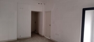 Room in 3 BHK Apartment at Rungta Madgul Antaraa, Diamond Harbour Road – for Rent