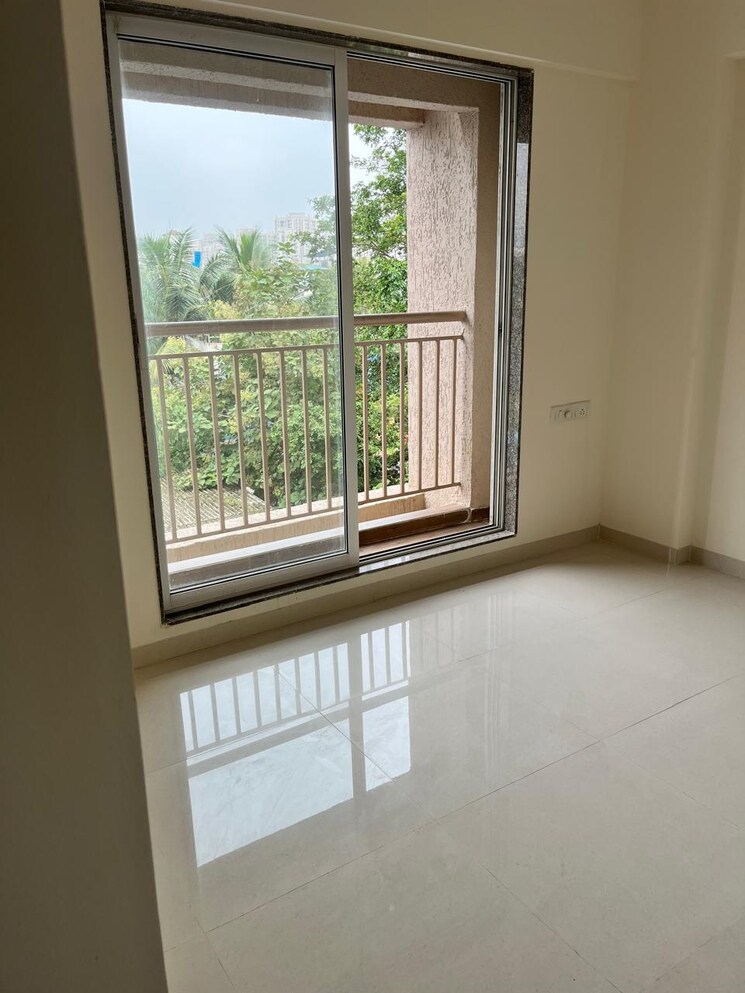 Room, metropolis-aquaris-phase-1 1 Bedroom 500 Sq.Ft. Apartment In Kasarvadavali Thane 8145833
