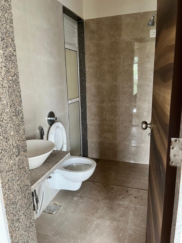 Bathroom, metropolis-aquaris-phase-1 1 Bedroom 500 Sq.Ft. Apartment In Kasarvadavali Thane 8145833