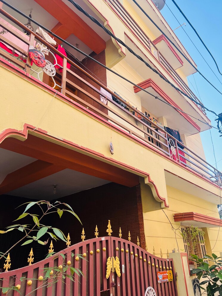 Exterior View, t dasarahalli 6+ Bedroom 1200 Sq.Ft. Independent House In T Dasarahalli Bangalore 8145934