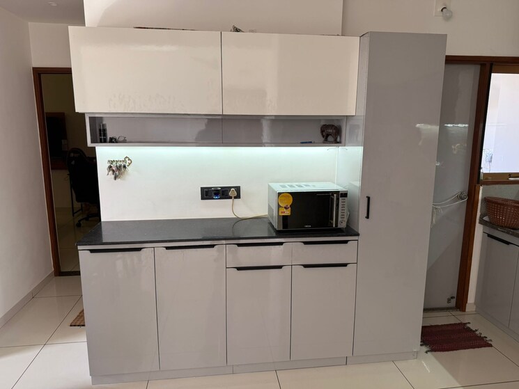 Kitchen, jagatpur 2 Bedroom 159 Sq.Yd. Apartment In Jagatpur Ahmedabad 8145950