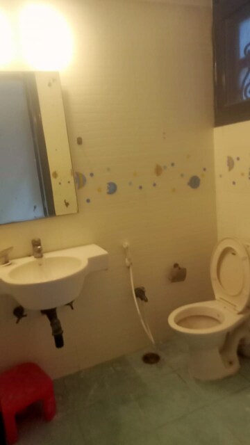 Bathroom in 3 BHK Apartment at RWA Apartments Sector 39, Sector 39 – for Rent