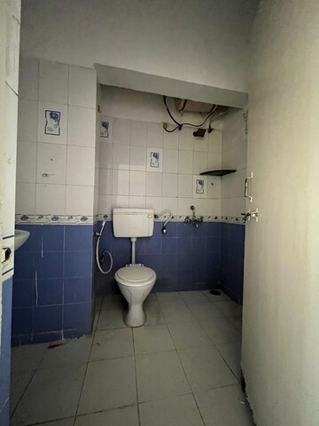 Master Bedroom in 2 BHK Apartment at Chandan Nagar – for Rent