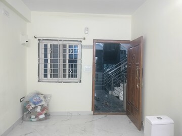 Room in 2 BHK Apartment at Halasuru – for Rent