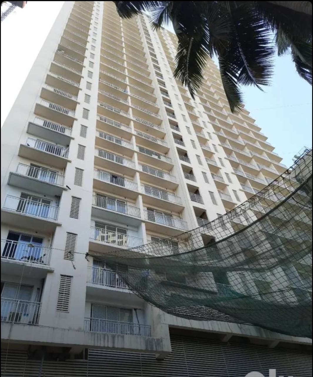 1 BHK + Extra Room Apartment For Sale in Puranik Grand Central