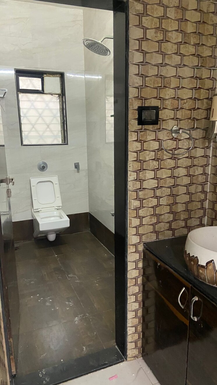 Bathroom, rna-regency-park 2 Bedroom 1040 Sq.Ft. Apartment In Kandivali West Mumbai 8146344
