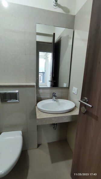 2 BHK Apartment For Rent in L&T Seawoods Residences Phase 2 Seawoods Darave Navi Mumbai  8146312