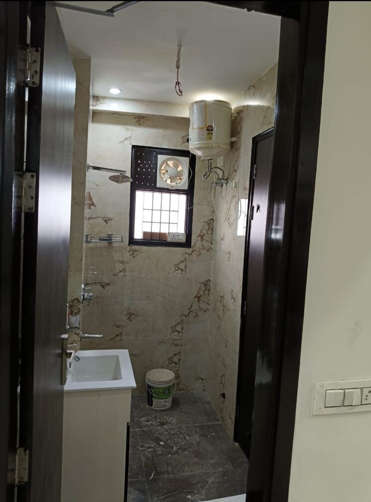 Bathroom, ambala highway 4 Bedroom 115 Sq.Yd. Villa In Ambala Highway Zirakpur 8146357